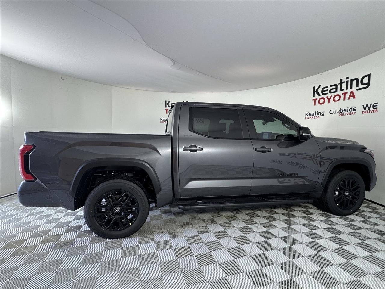 Toyota Tundra Limited CrewMax 2WD 2026