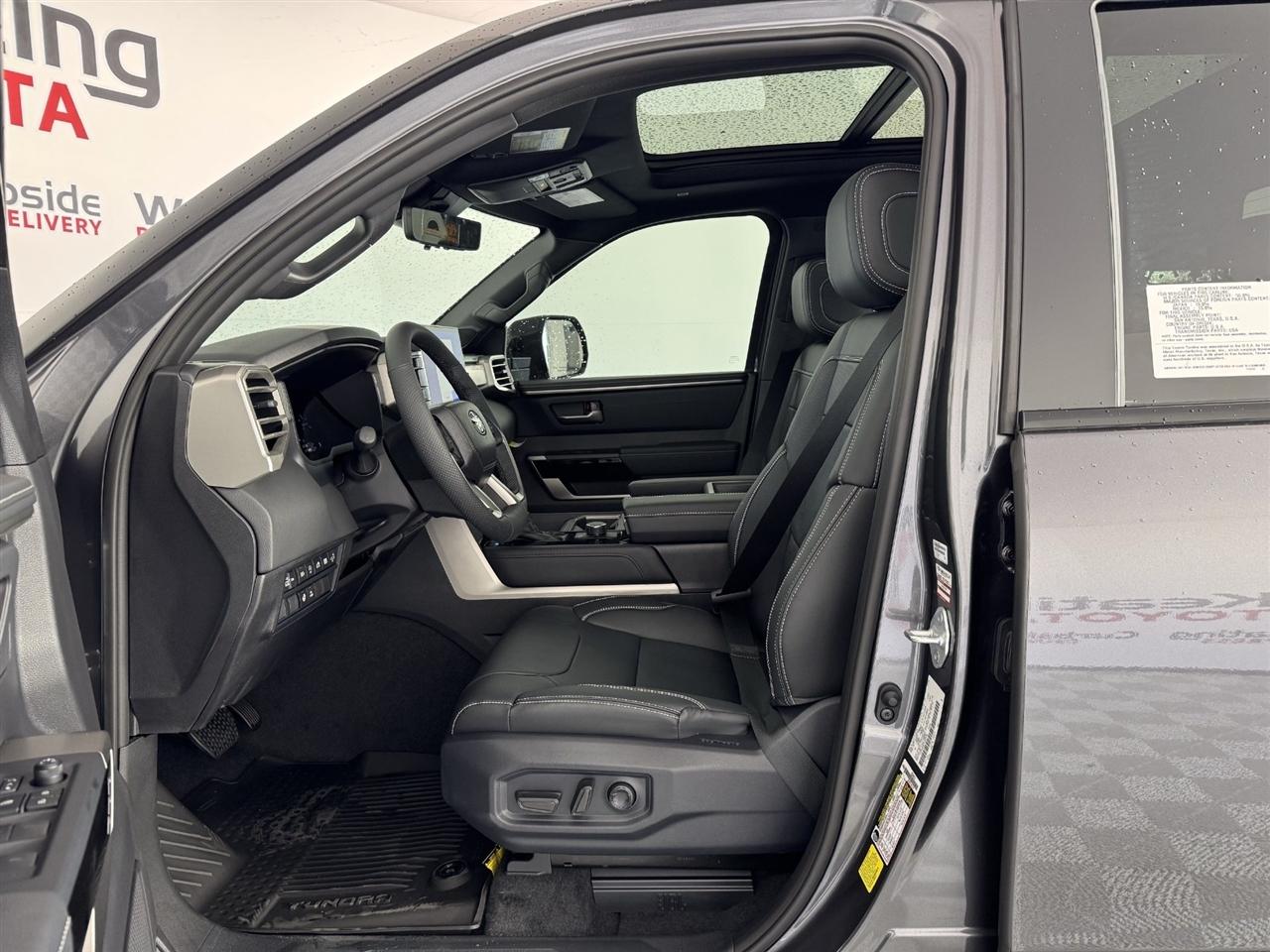 Toyota Tundra Limited CrewMax 2WD 2026