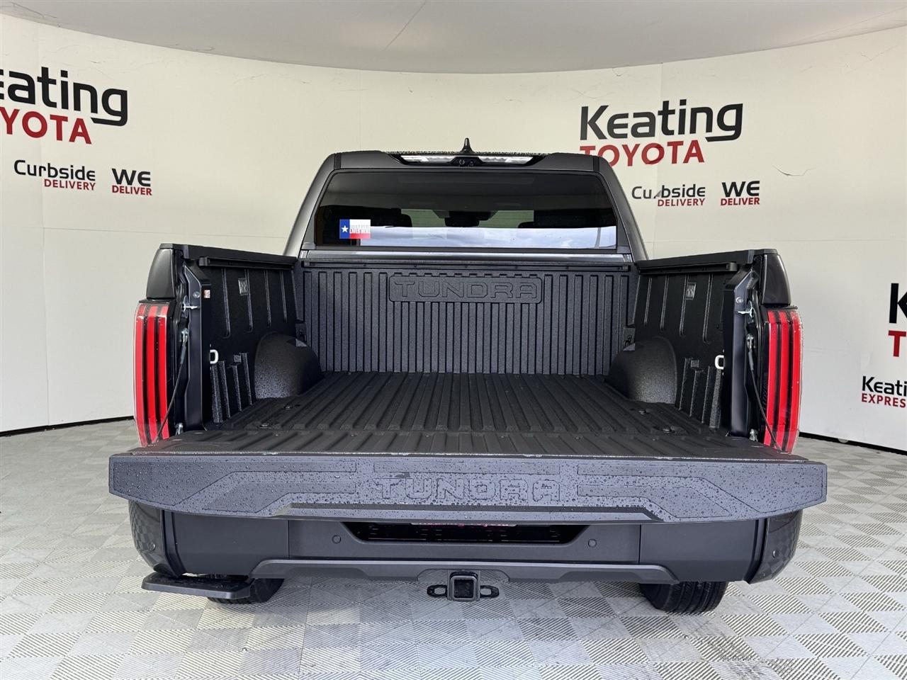Toyota Tundra Limited CrewMax 2WD 2026
