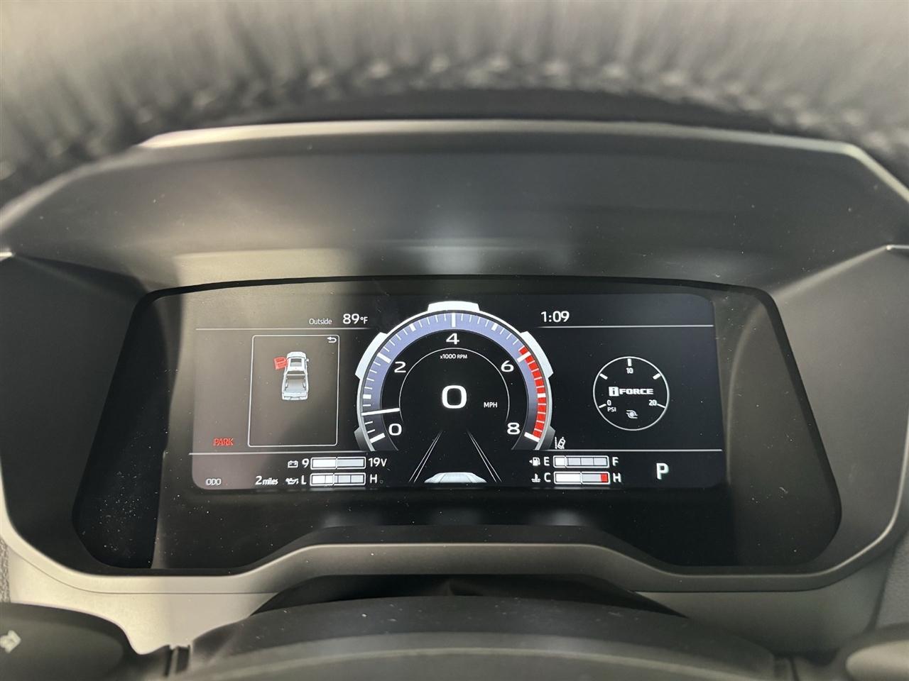 Toyota Tundra Limited CrewMax 2WD 2026