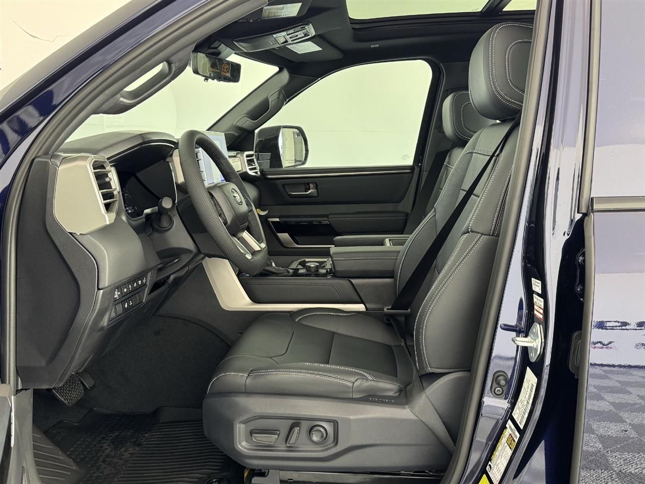 Toyota Tundra Limited CrewMax 2WD 2026