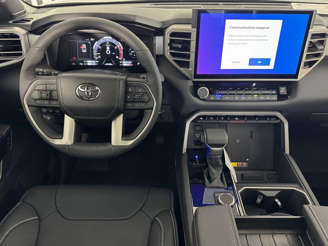 Toyota Tundra Limited CrewMax 2WD 2026