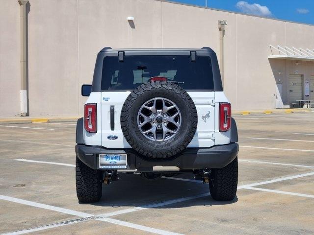 Ford Bronco Badlands 4-Door 2025