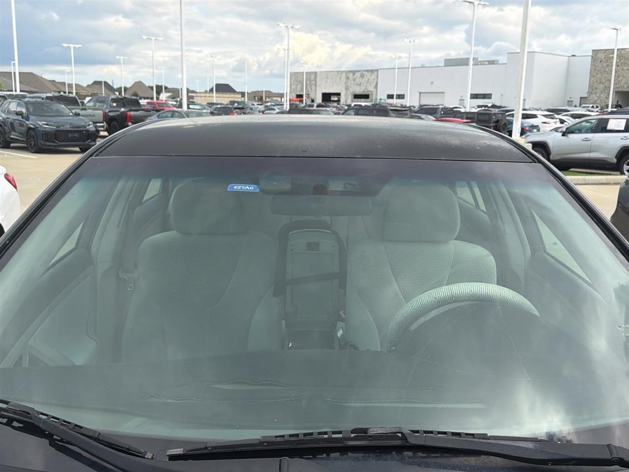 Toyota Camry LE 6-Spd AT 2011