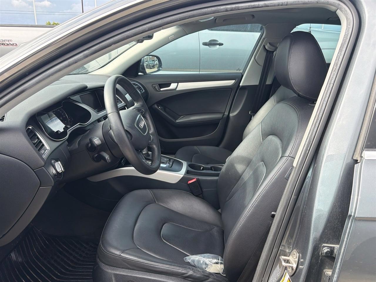 Audi A4 2.0 T Sedan FrontTrak Multitronic 2014