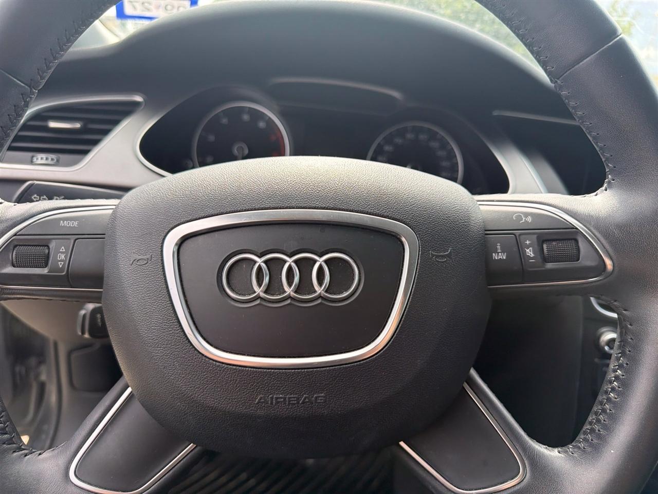 Audi A4 2.0 T Sedan FrontTrak Multitronic 2014