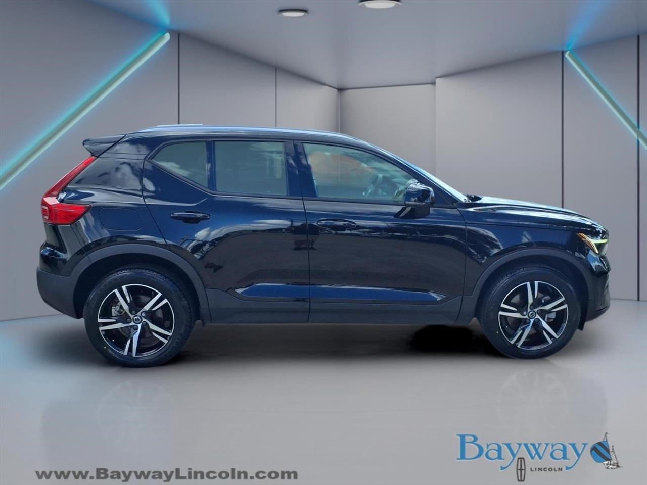 Volvo XC40 B4 Core 2023