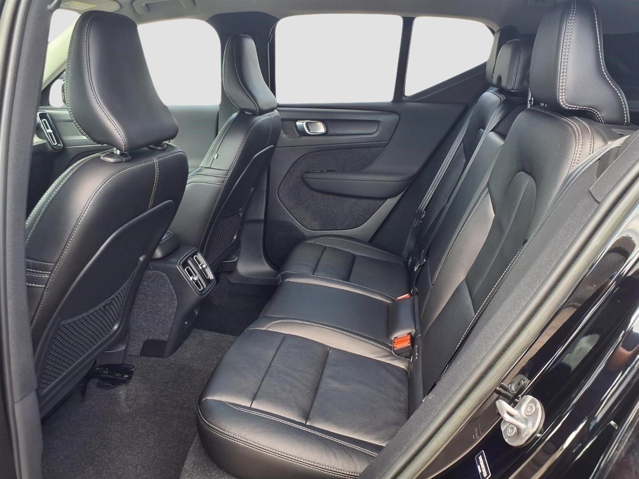 Volvo XC40 B4 Core 2023