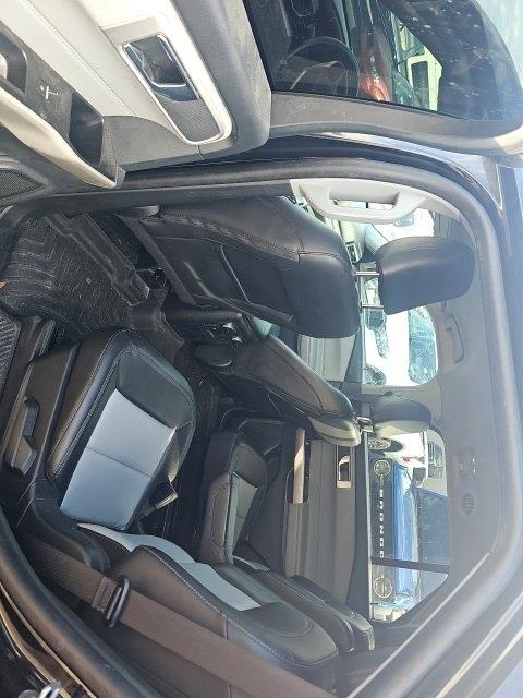 Ford Explorer XLT 2022