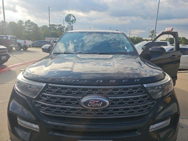 Ford Explorer XLT 2022