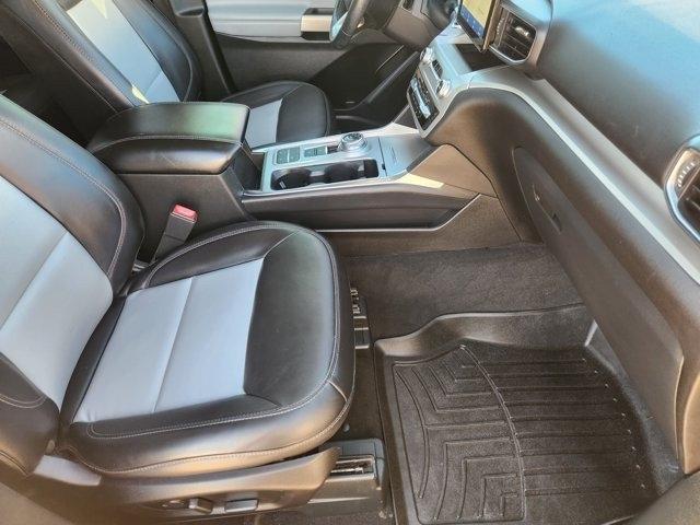 Ford Explorer XLT 2022