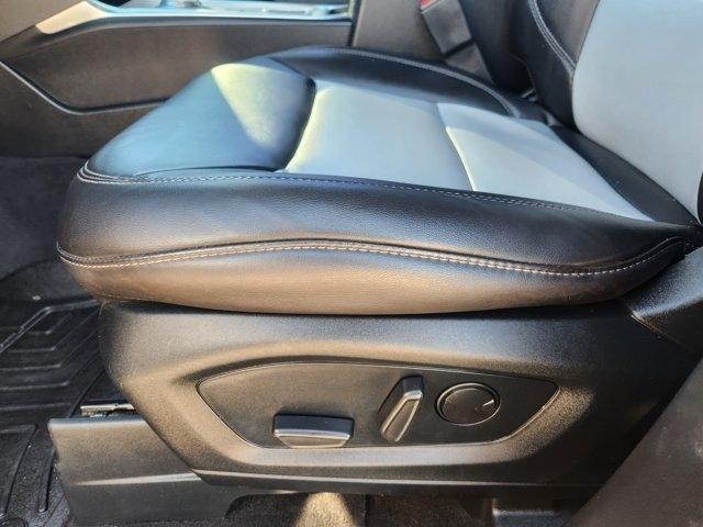 Ford Explorer XLT 2022