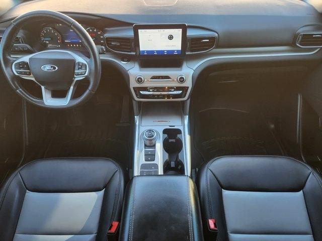 Ford Explorer XLT 2022
