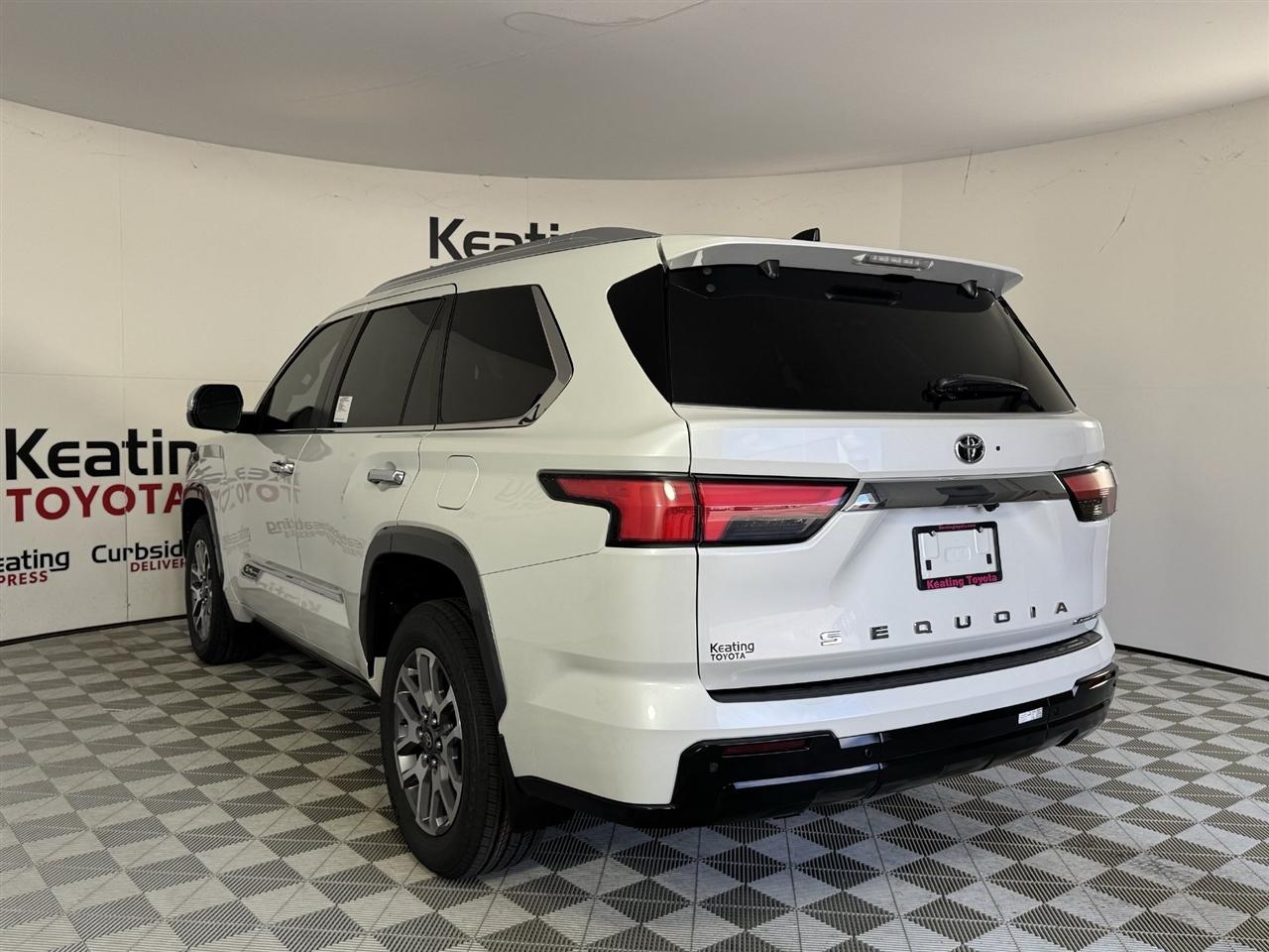 Toyota Sequoia TRD Pro 4WD 2026