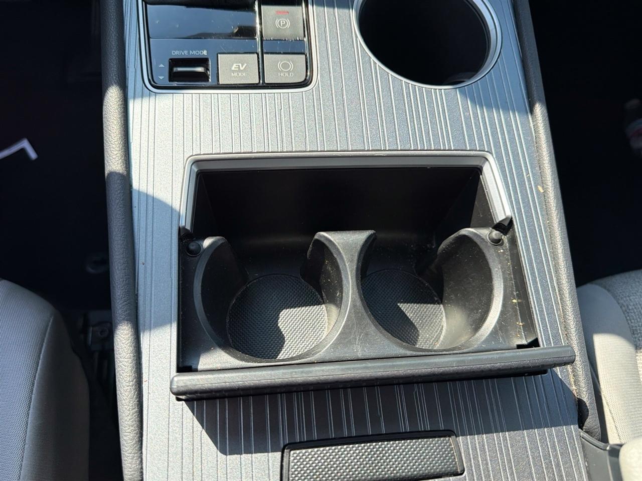 Toyota Sienna LE 8-Passenger 2025