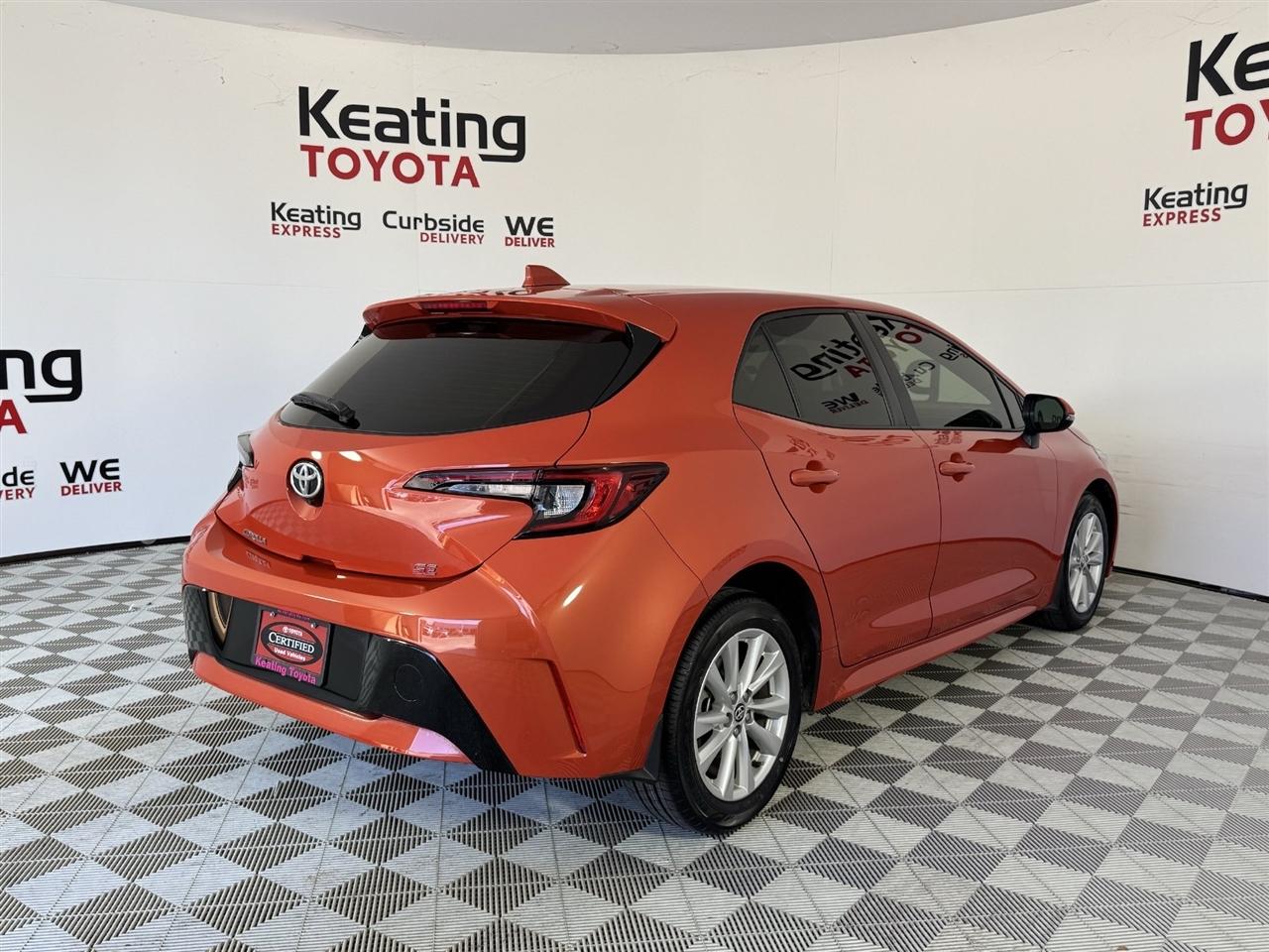 Toyota Corolla SE Hatchback 2025