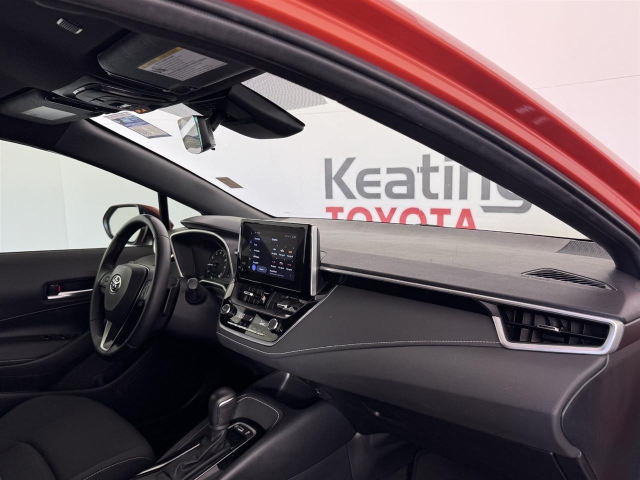 Toyota Corolla SE Hatchback 2025