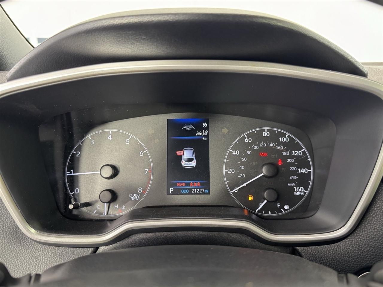 Toyota Corolla SE Hatchback 2025