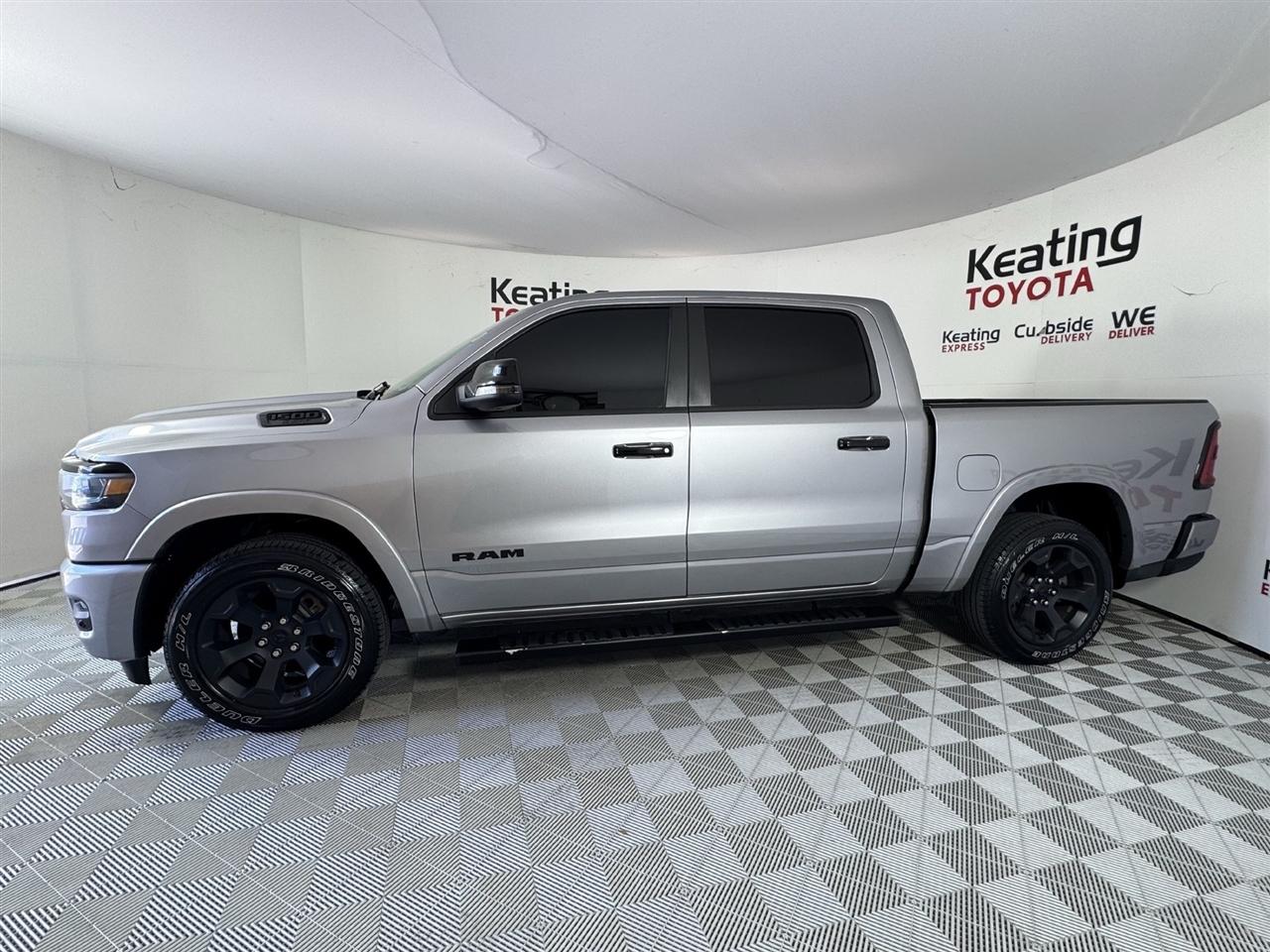 RAM 1500 Lone Star Crew Cab SB 2WD 2025