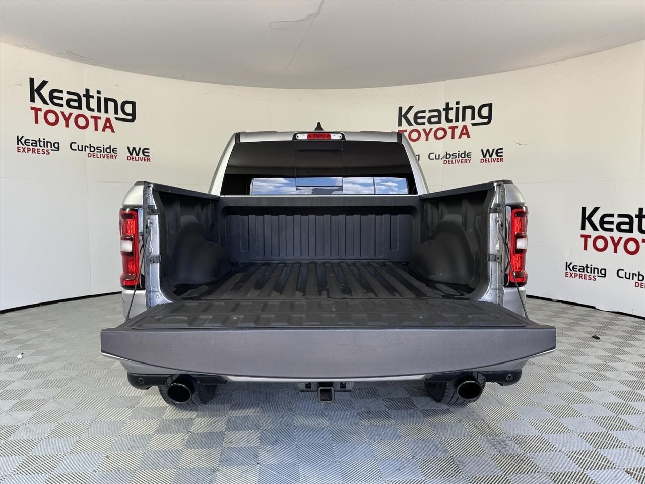 RAM 1500 Lone Star Crew Cab SB 2WD 2025