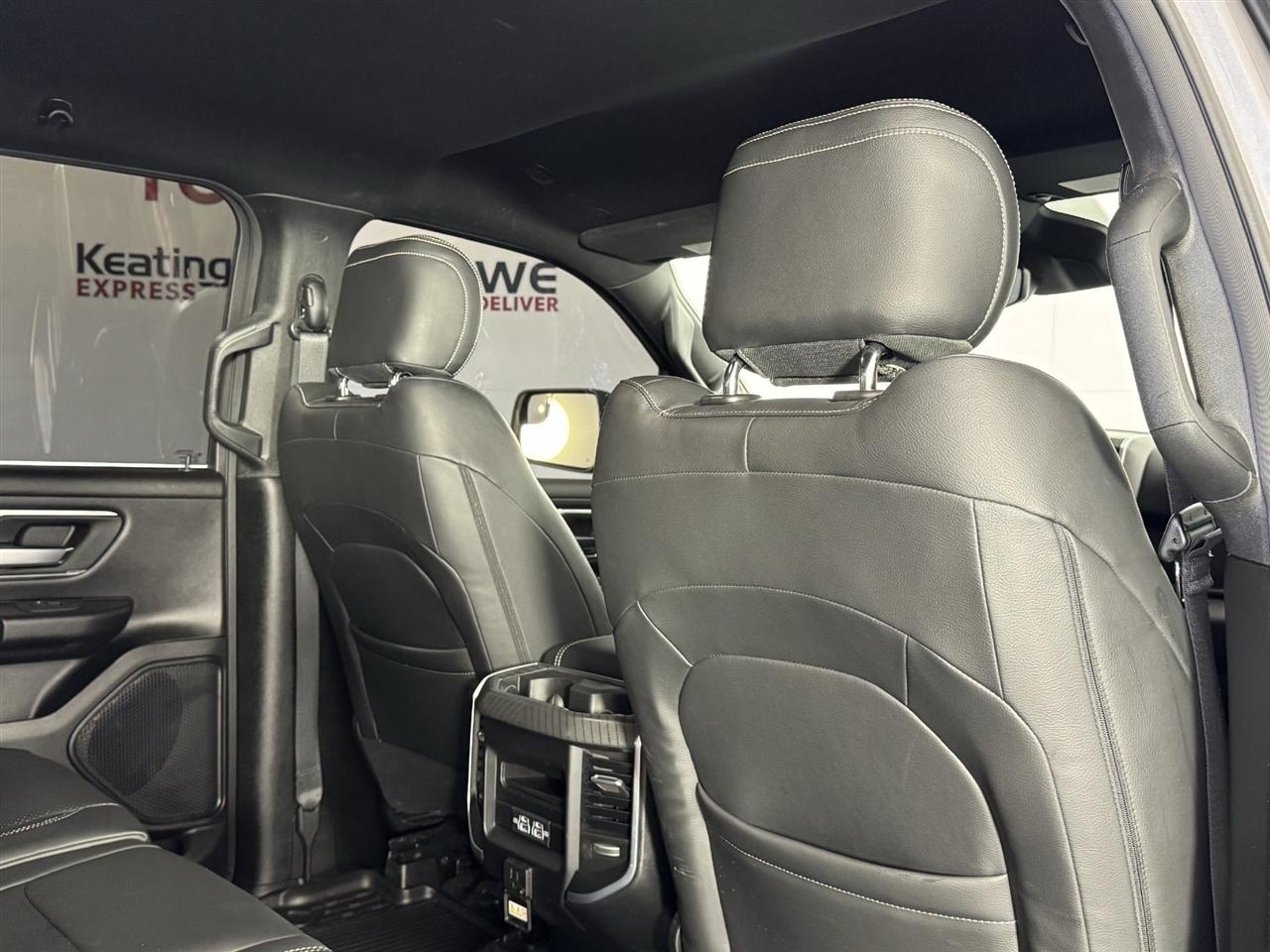 RAM 1500 Lone Star Crew Cab SB 2WD 2025