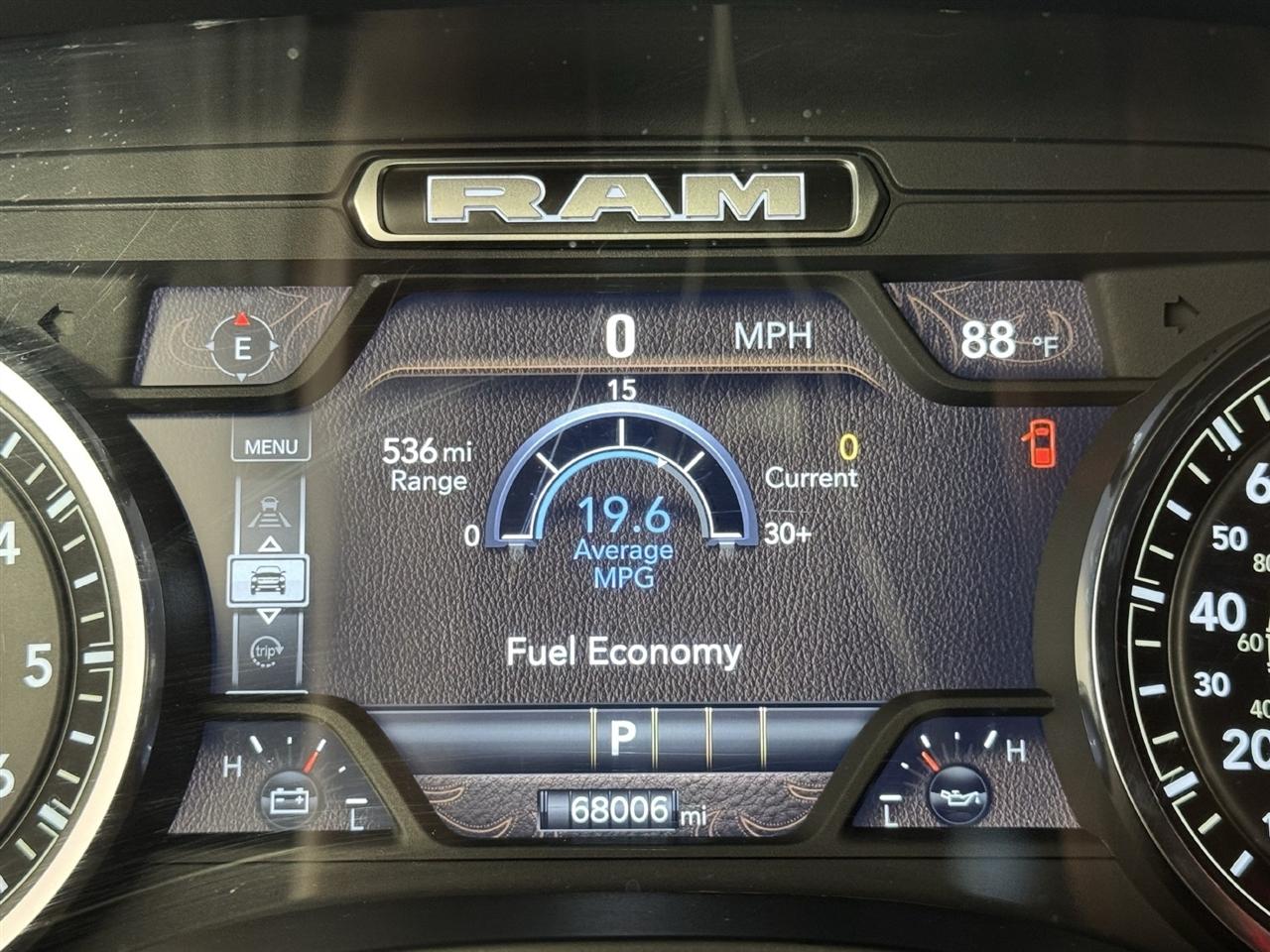 RAM 1500 Lone Star Crew Cab SB 2WD 2025