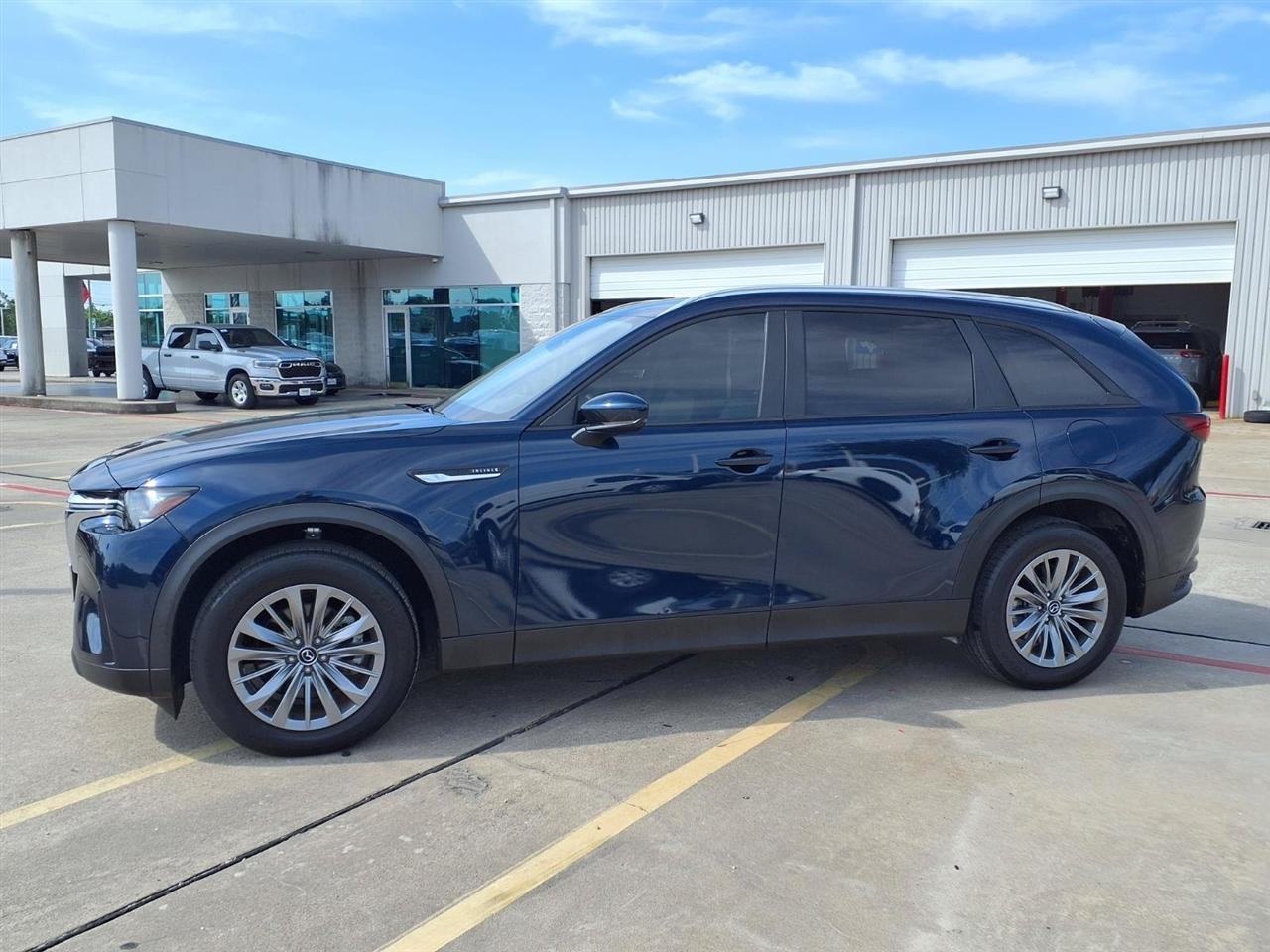 Mazda CX-90 Select 2025