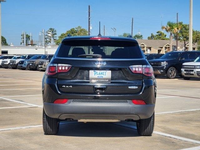 Jeep Compass Latitude 2024