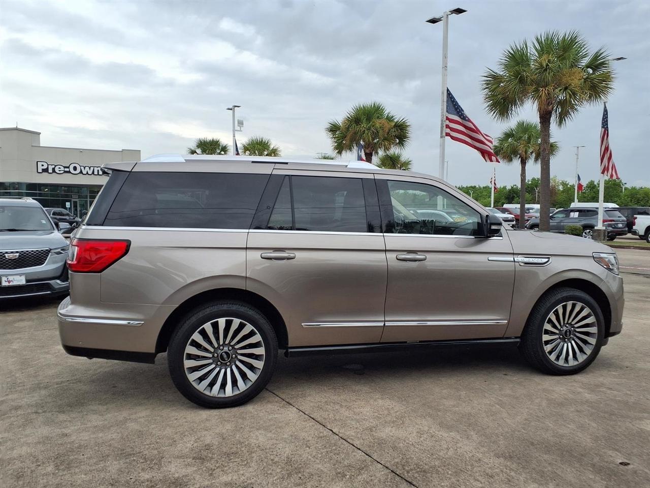 Lincoln Navigator Reserve 2WD 2020