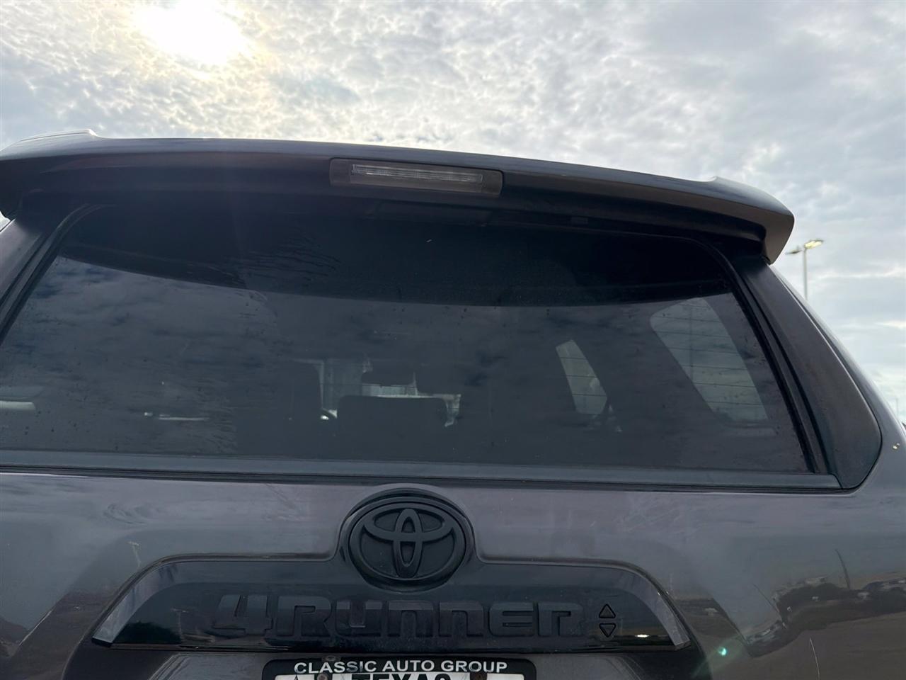 Toyota 4Runner Limited Nightshade Edition 4WD 2020