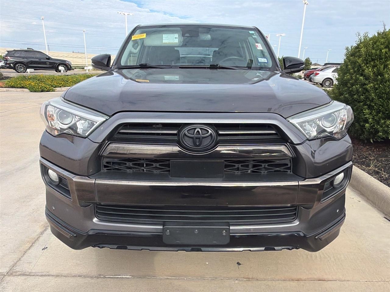 Toyota 4Runner Limited Nightshade Edition 4WD 2020