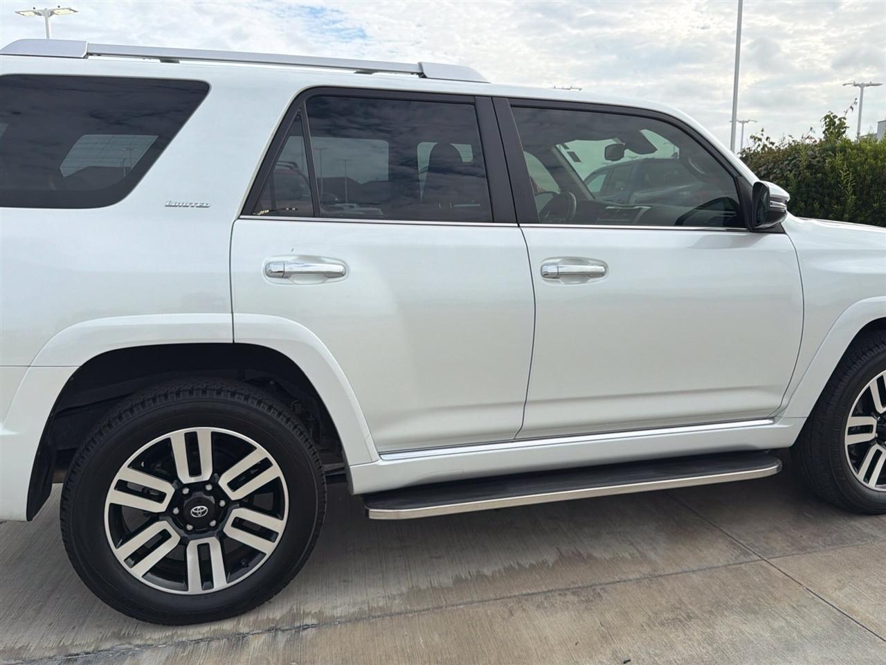 Toyota 4Runner Limited 4WD 2024