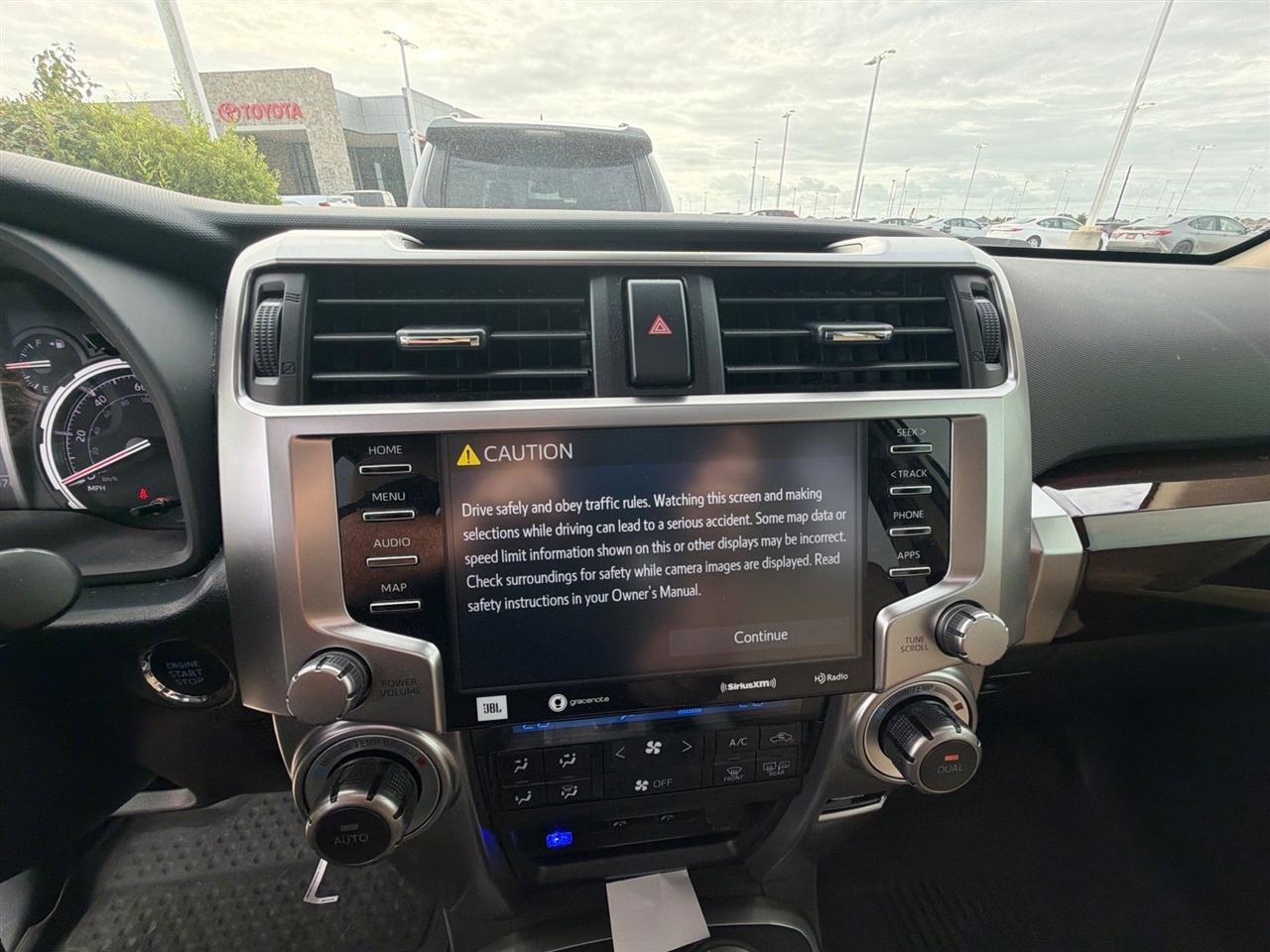Toyota 4Runner Limited 4WD 2024