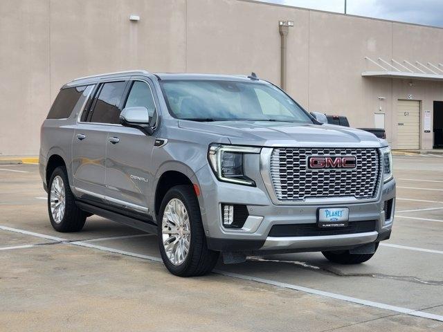 GMC Yukon XL Denali 4WD 2023
