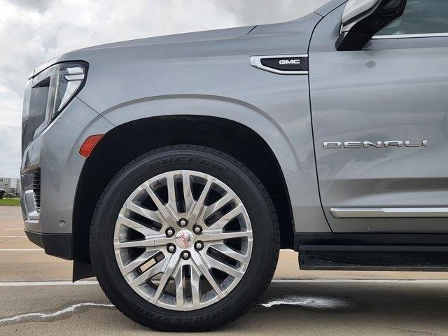 GMC Yukon XL Denali 4WD 2023