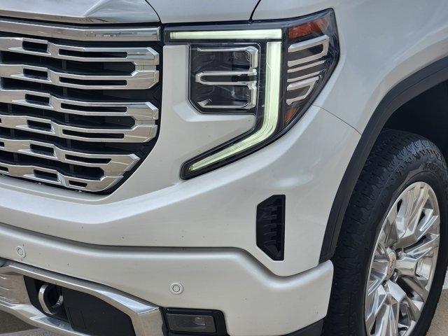 GMC Sierra 1500 Denali Crew Cab Short Box 4WD 2022