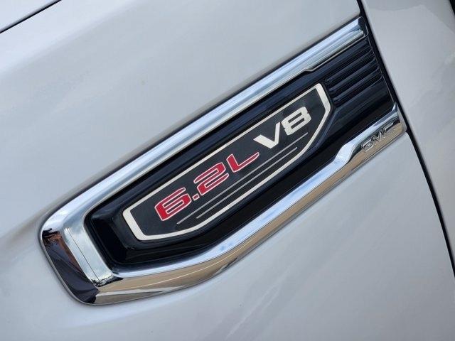 GMC Sierra 1500 Denali Crew Cab Short Box 4WD 2022
