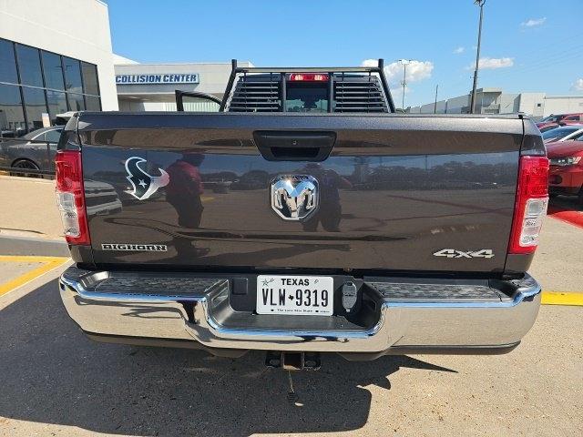 RAM 3500 Big Horn Crew Cab LWB 4WD DRW 2022