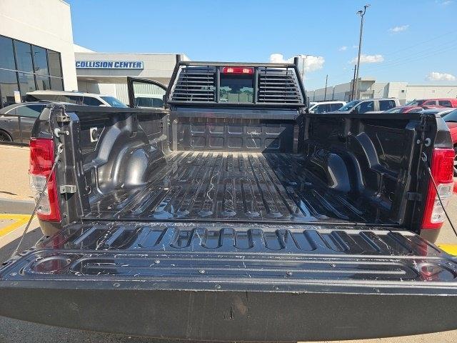 RAM 3500 Big Horn Crew Cab LWB 4WD DRW 2022