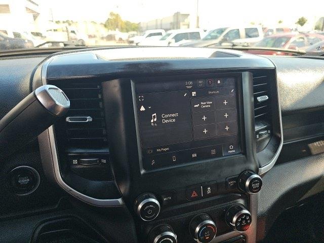 RAM 3500 Big Horn Crew Cab LWB 4WD DRW 2022