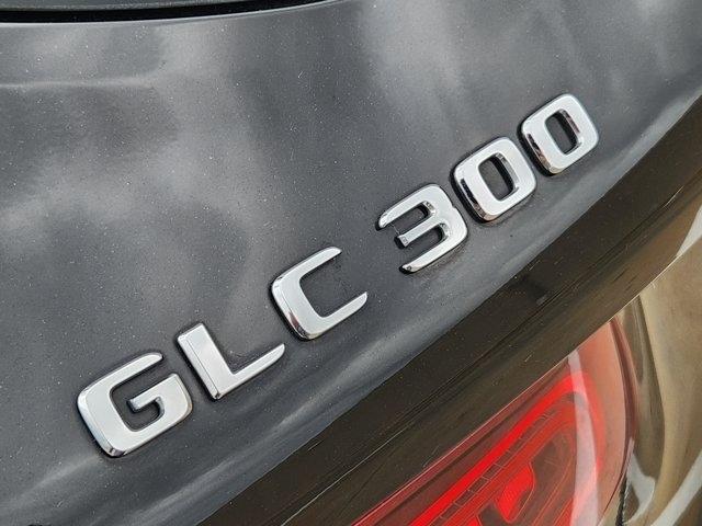 Mercedes-Benz GLC-Class GLC300 2022