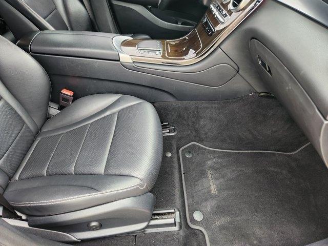Mercedes-Benz GLC-Class GLC300 2022