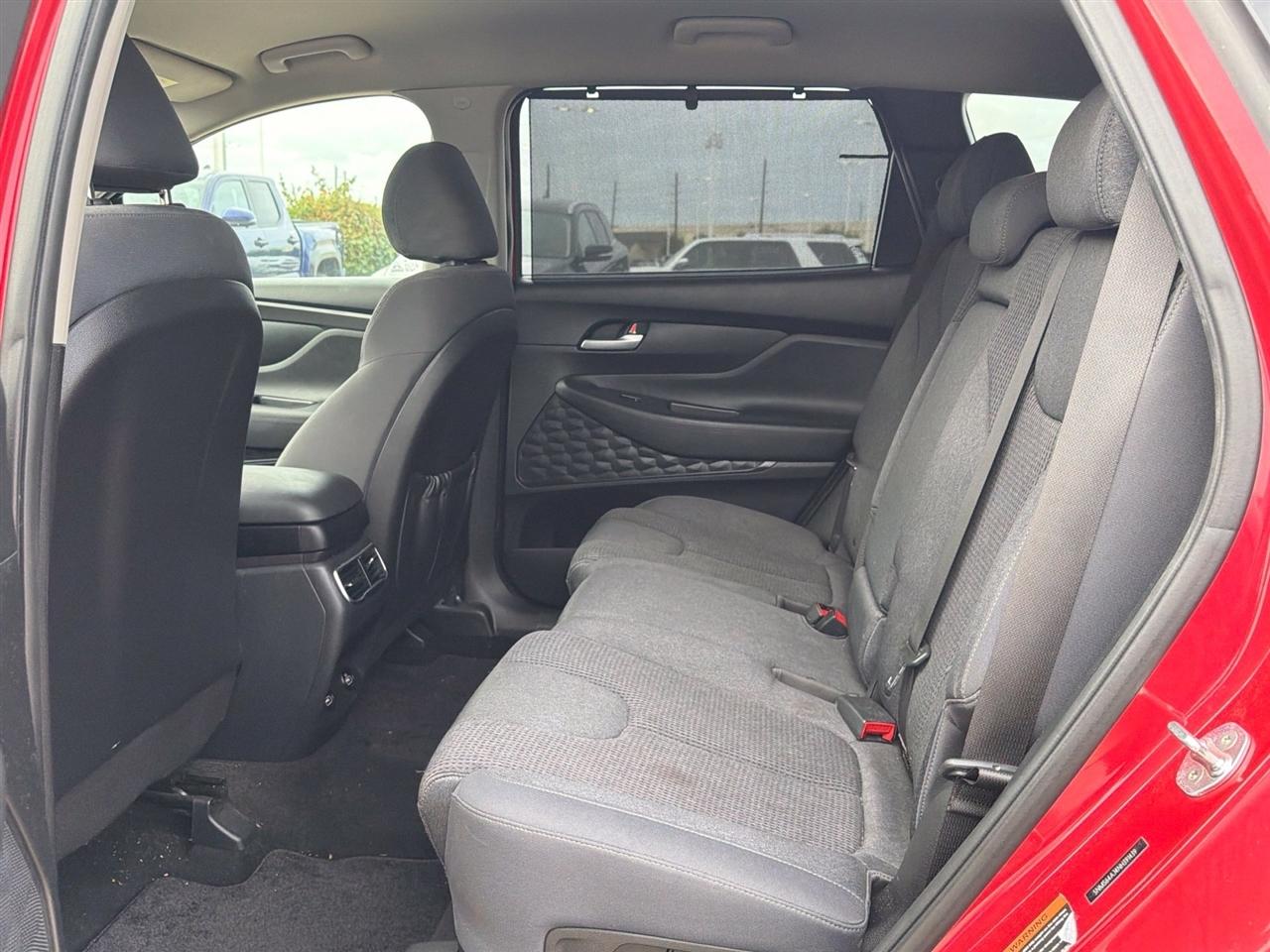 Hyundai Santa Fe SEL w/Convenience Package 2022