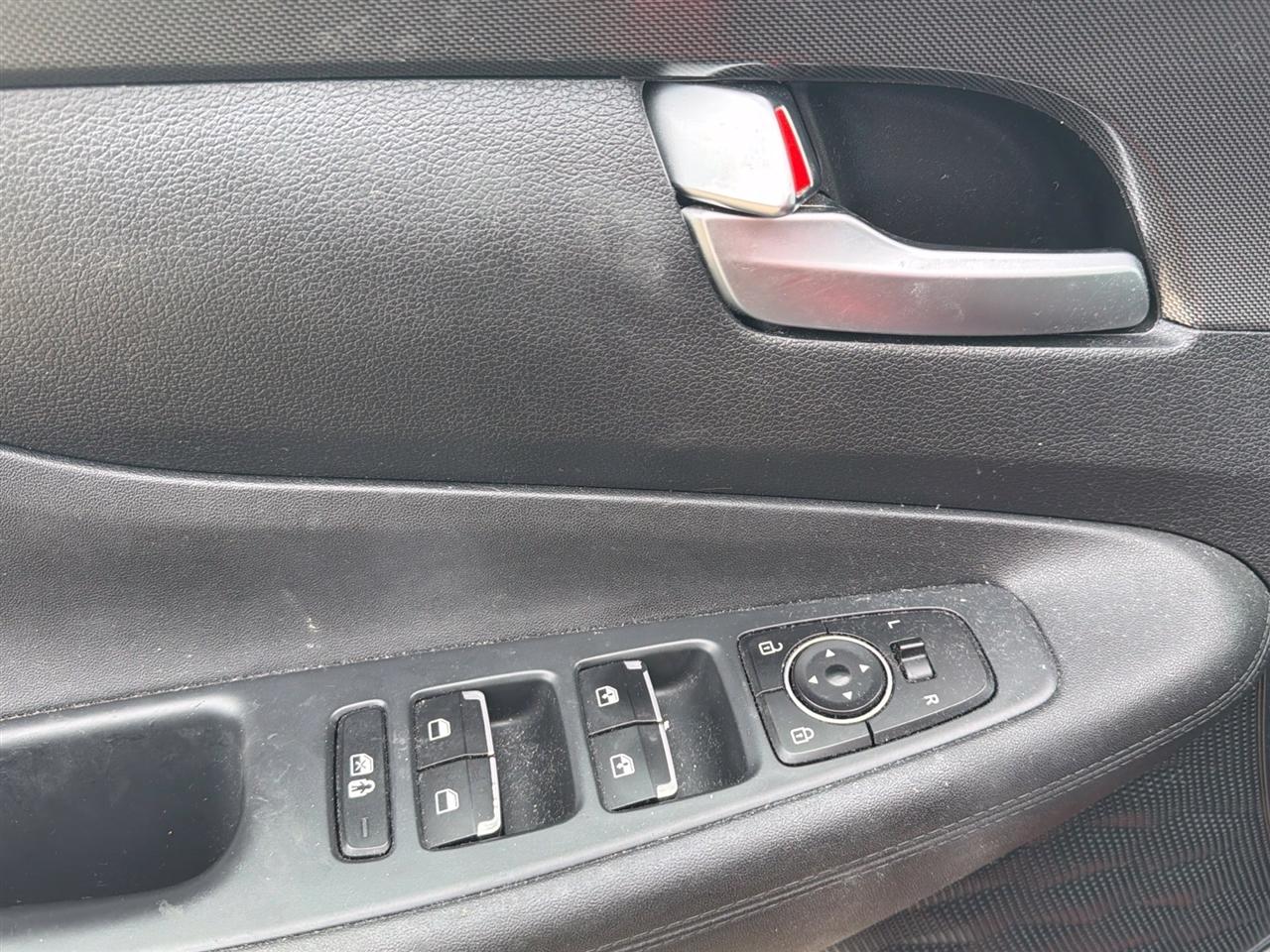 Hyundai Santa Fe SEL w/Convenience Package 2022