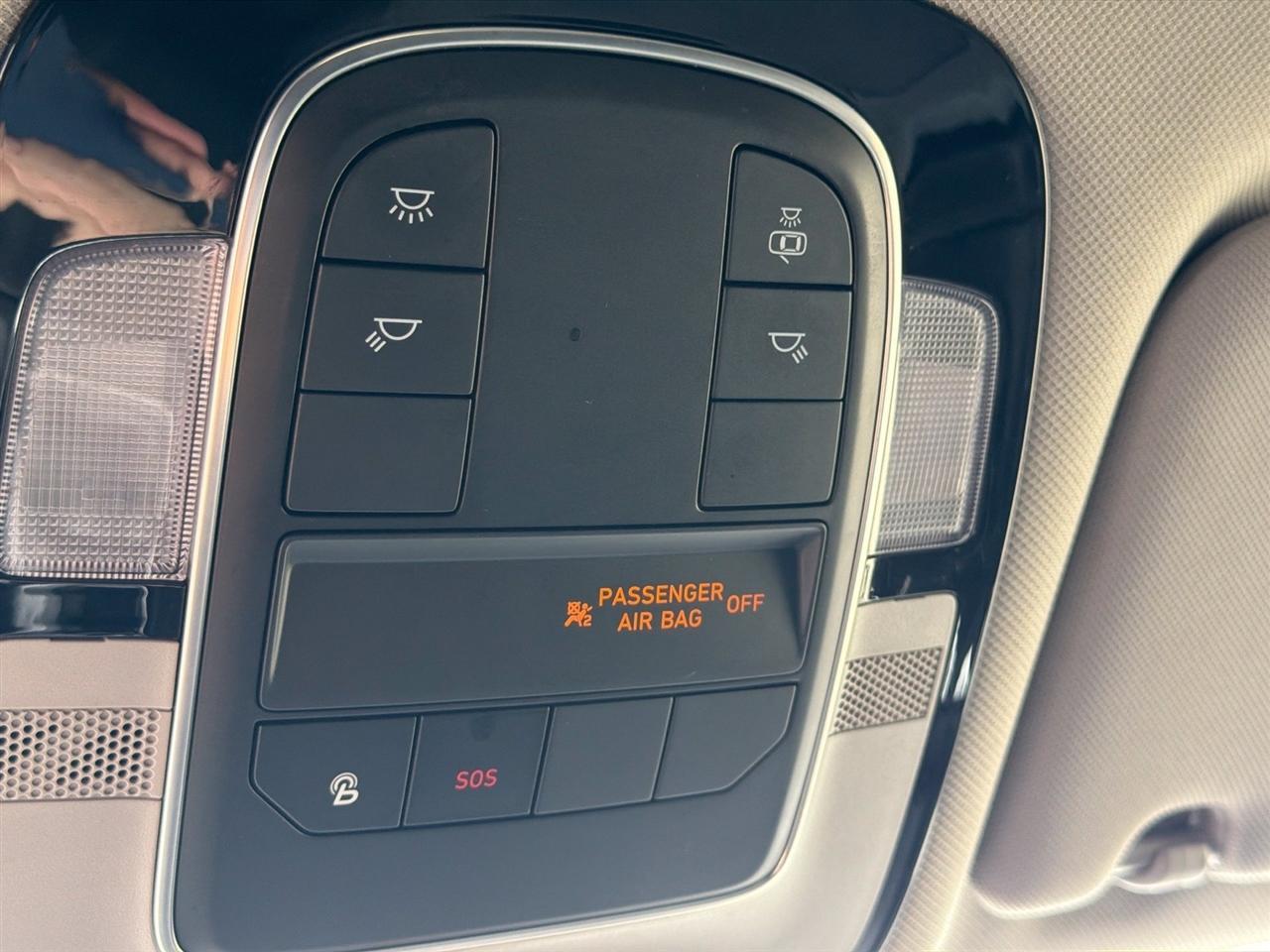 Hyundai Santa Fe SEL w/Convenience Package 2022