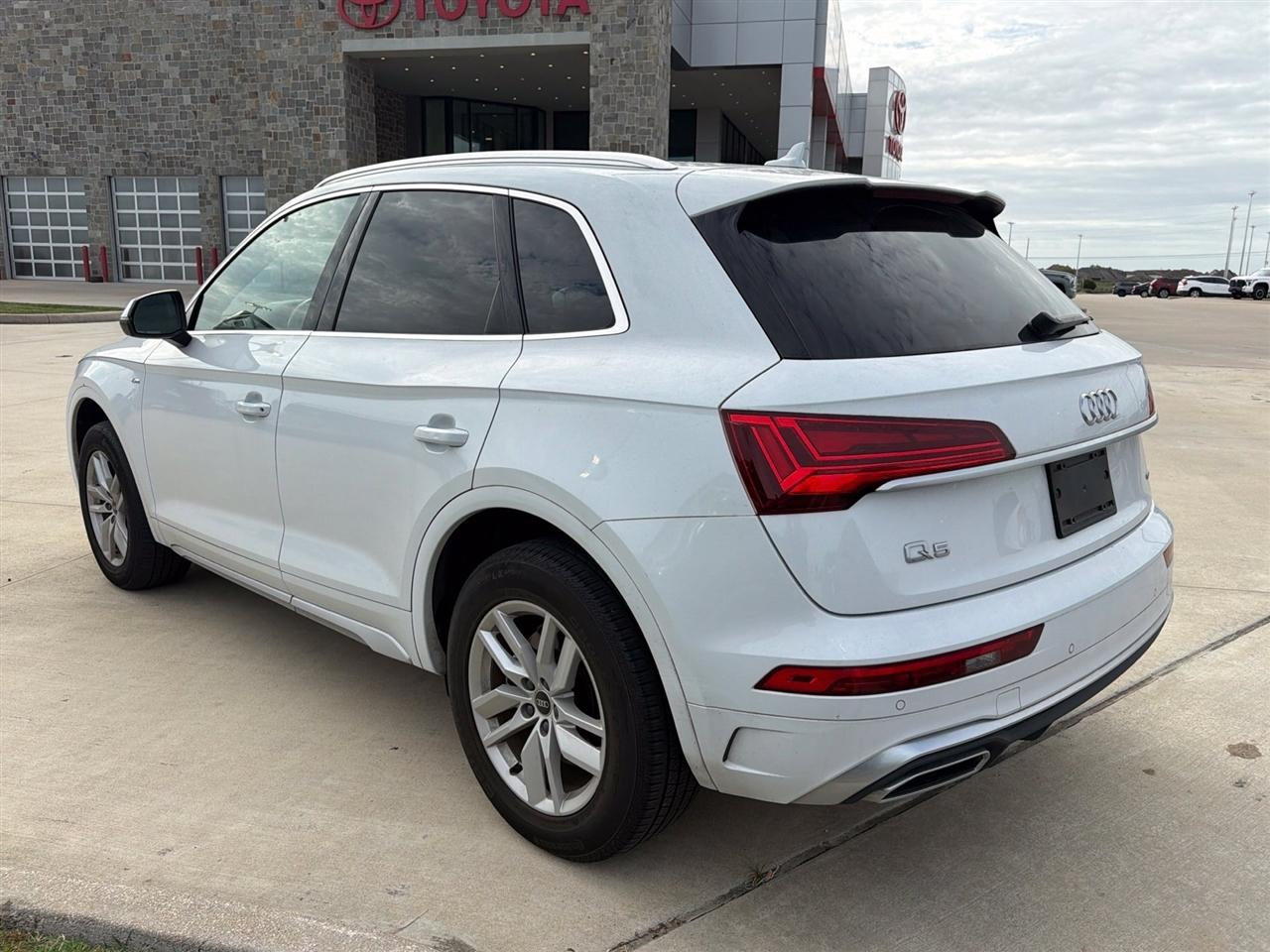 Audi Q5 2.0T Premium quattro 2022