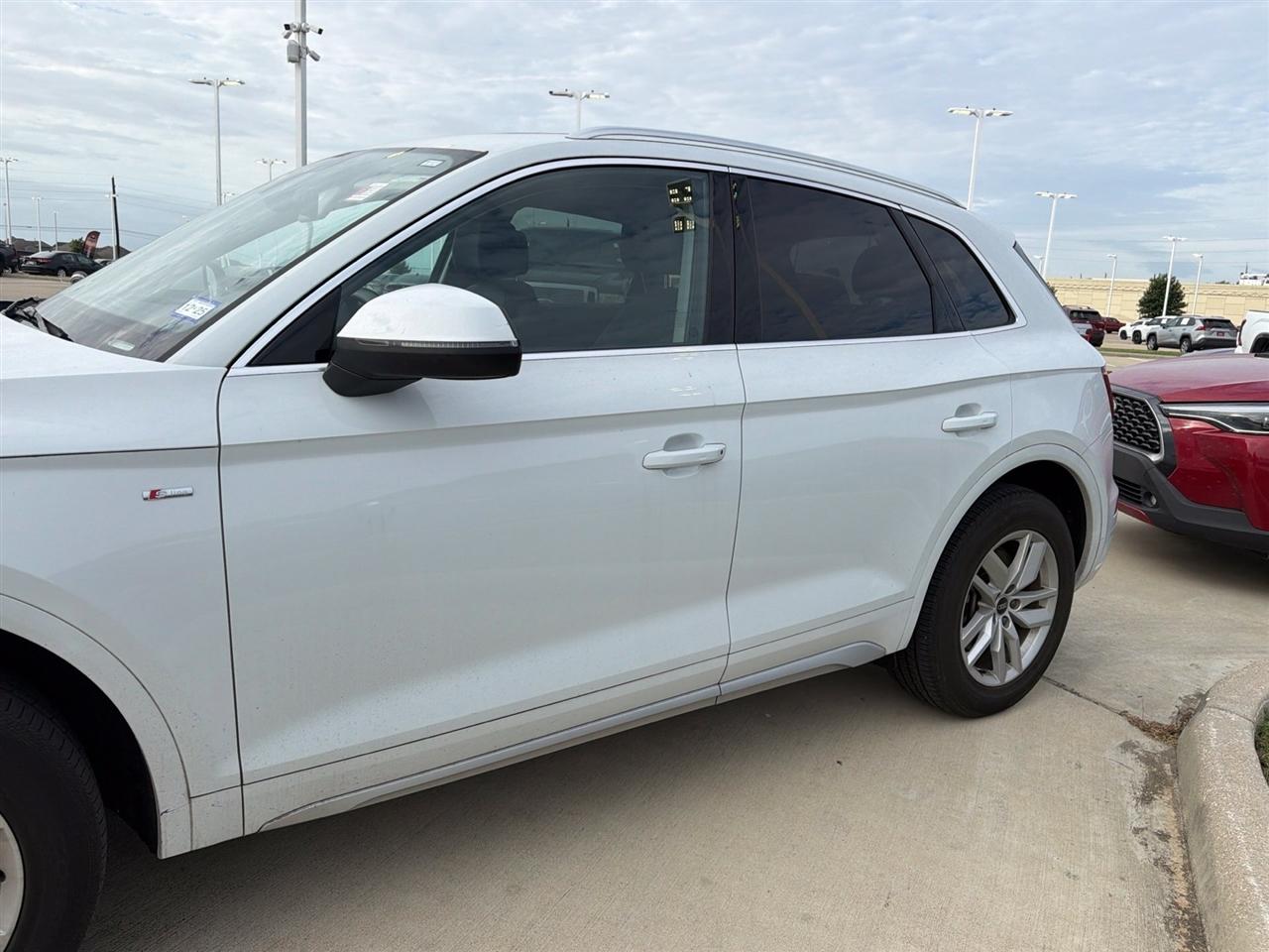 Audi Q5 2.0T Premium quattro 2022
