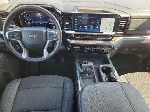 Chevrolet Silverado 1500 RST Crew Cab 4WD 2025