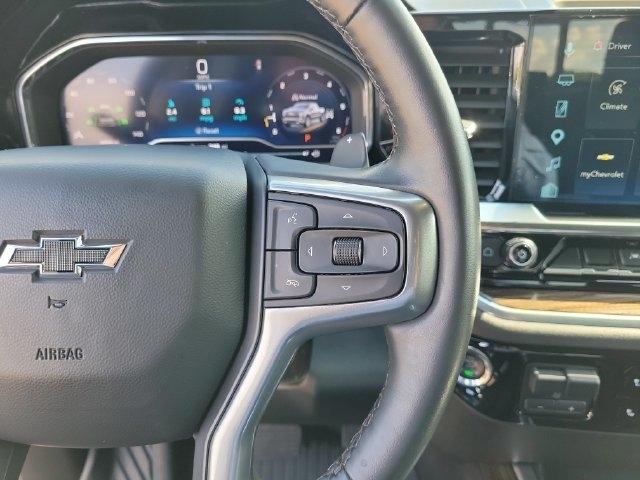 Chevrolet Silverado 1500 RST Crew Cab 4WD 2025