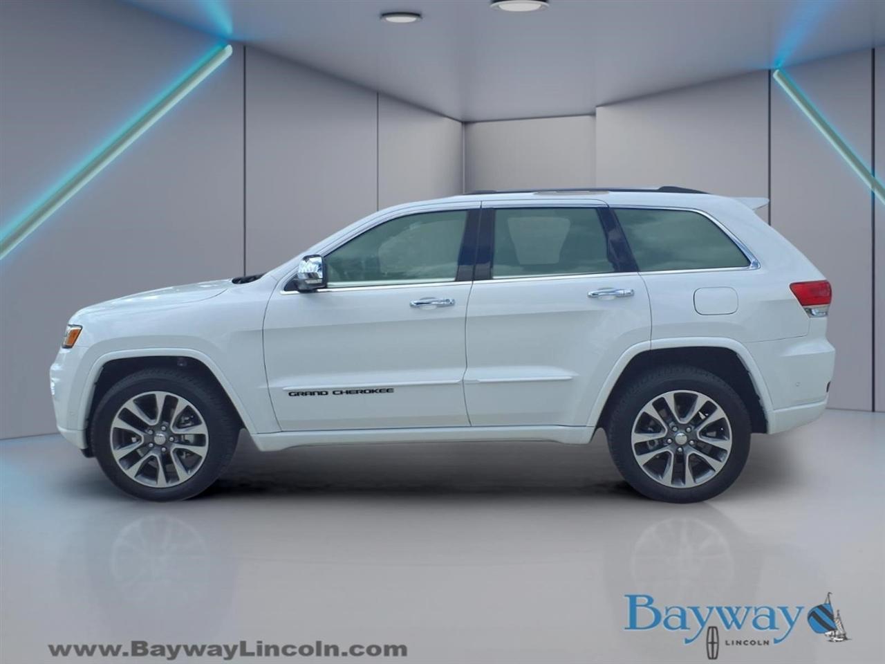 Jeep Grand Cherokee Overland 2WD 2017